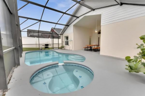 Luxury 4-Bedroom Home with Private Pool, Jacuzzi, AC, Wi-Fi, Cable TV, 5 Minutes from Disney